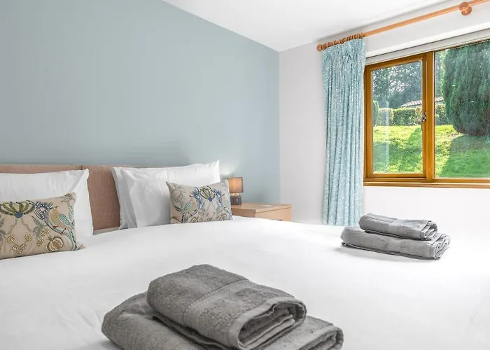 District Luxury Hideaway - Lambhowe Casa de Férias *