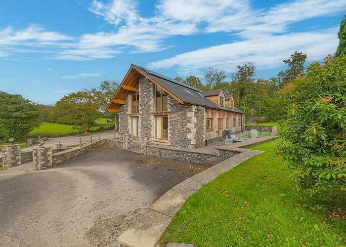 District Luxury Hideaway - Lambhowe Casa de Férias